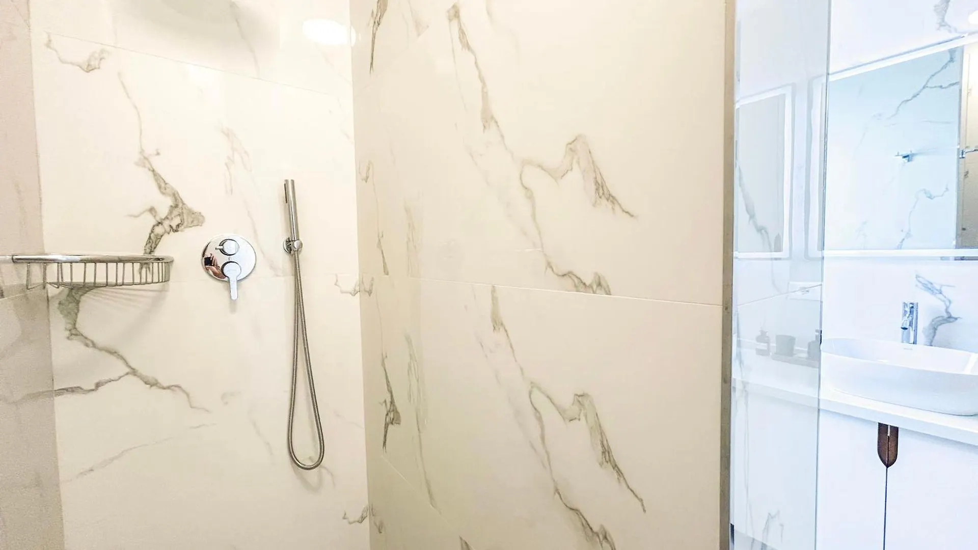 דירה דורס 2 Bedrooms 1135 אלבניה