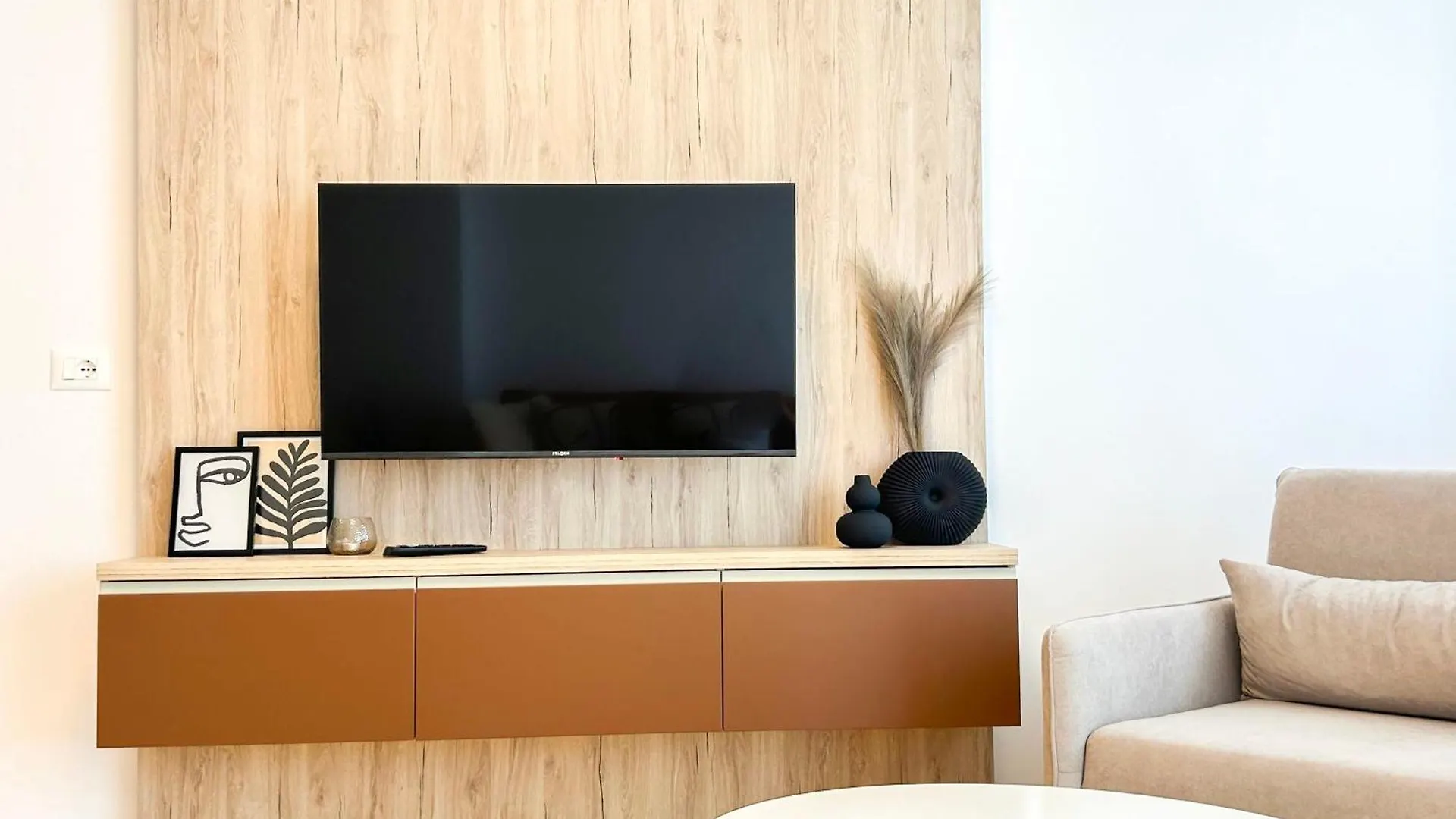 דורס 2 Bedrooms 1135 אלבניה